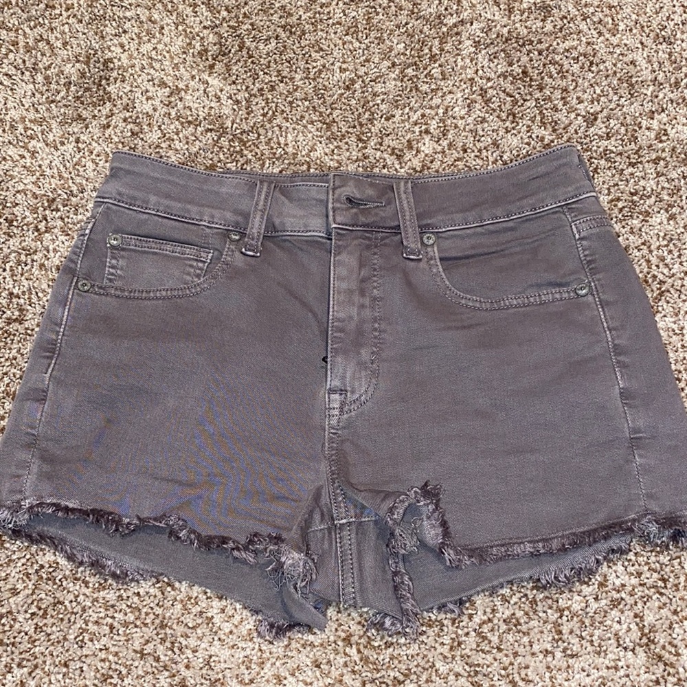 American eagle gray shorts